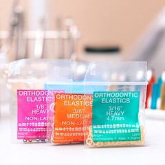 100Pcs Orthodontic Intraoral Elastic Neon Rubber Bands Latex Free Made in USA