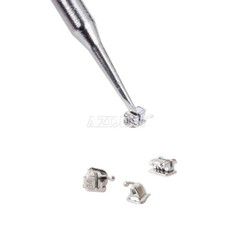 Brackets Autoligables de Ortodoncia Cerámicos Roth MBT .022 con Ganchos 3-4-5