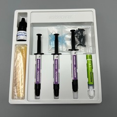 Orthodontic Adhesive Dental Resin or bonding of metal and ceramic brackets