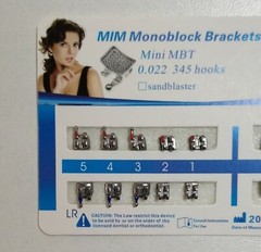 100 Sets Dental Orthodontic Metal Brackets MIM Monoblock Mini MBT 022 345 hooks