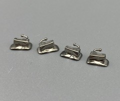 Dental Orthodontic Buccal Tubes Braces 1st Molar Roth 022 U1/L1 non-cov bondable