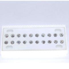 Orthodontic Brackets Standard Roth 0.022″ with 3 Hooks, Sandblasted, 100 Kits