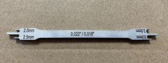 1Pcs Dental SS Orthodontic Instruments Brackets Measuring Locator Gauge 2Types