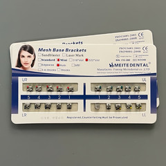 20 Sets Dental Orthodontic Metal Brackets Mini Roth 022 no hooks Mesh Base