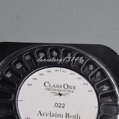 Dental Class One Orthodontic Ceramic Bracket Roth.022 345 With Hooks 10 Packs