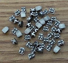 50pcs Dental Orthodontic Brackets metal Braces Mini Roth Slot 022 345 hooks Bulk